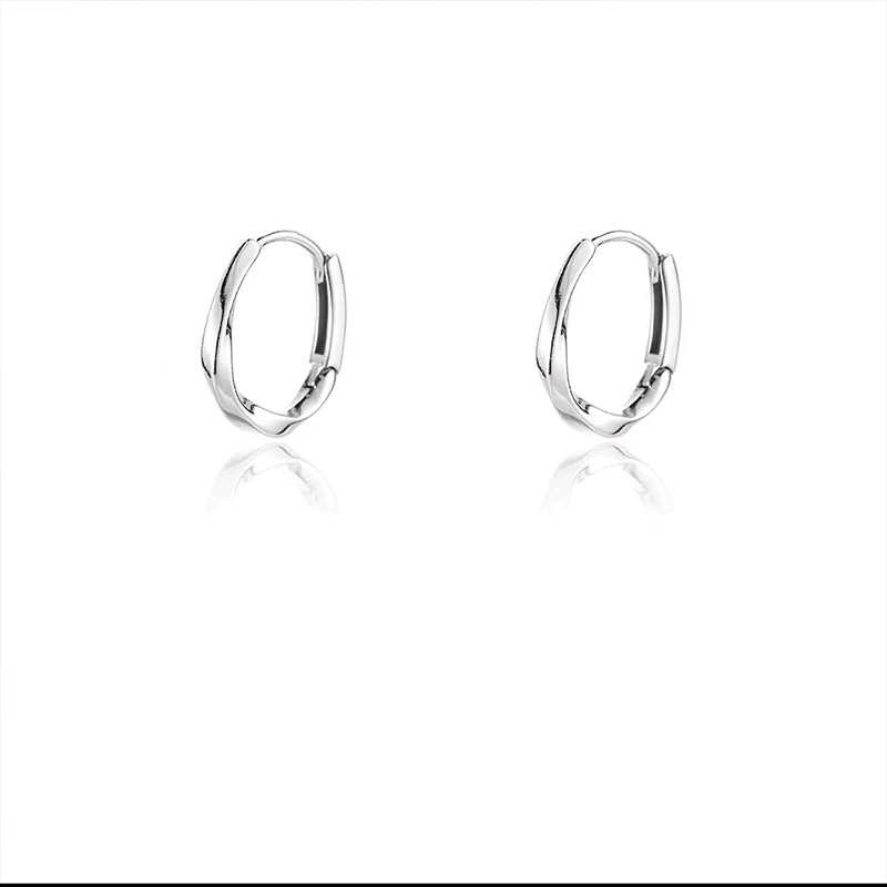 Hexagonal Ear Cuff Hoops – Modern Trendy Earrings for Fashion Women