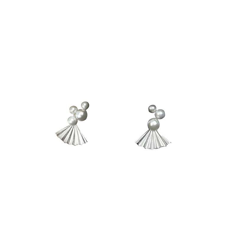 Matte Asymmetric Fan Earrings with Pearls